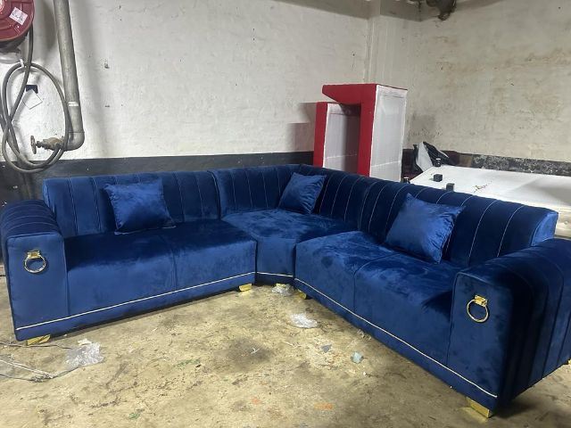 King George Corner Couch