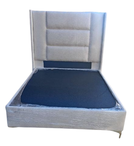 Sleigh Bed 7