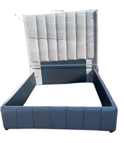 Sleigh Bed 1