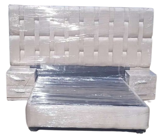 Sleigh Bed15